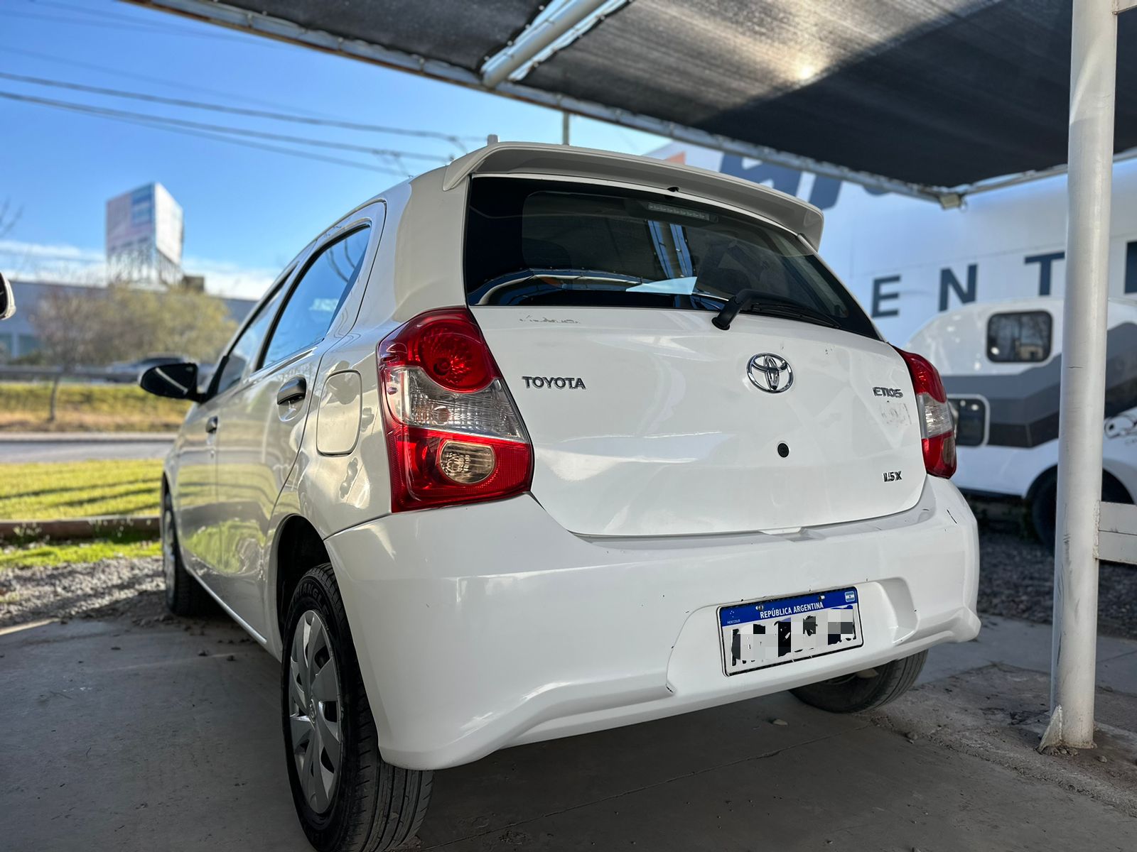 Etios 2023 3